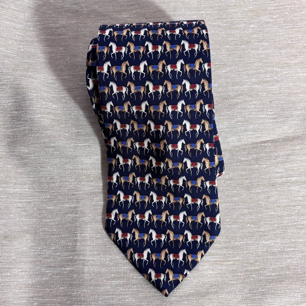 Brooks Basics 100% Silk Classic Tie with Horded Pattern